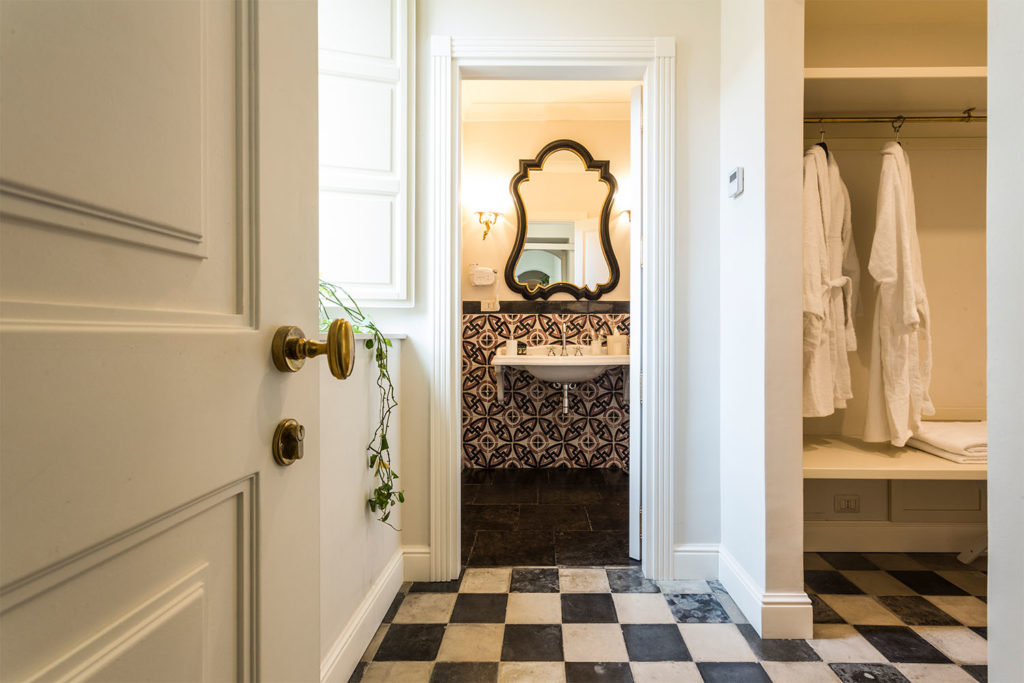 San Carlo Suites Noto - Deluxe Room Mascheroni - Bathroom