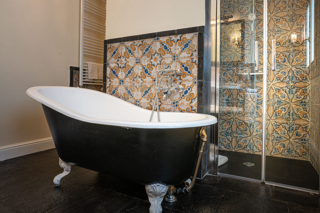 San Carlo Suites Noto - Master Suite Ducezio Bathroom