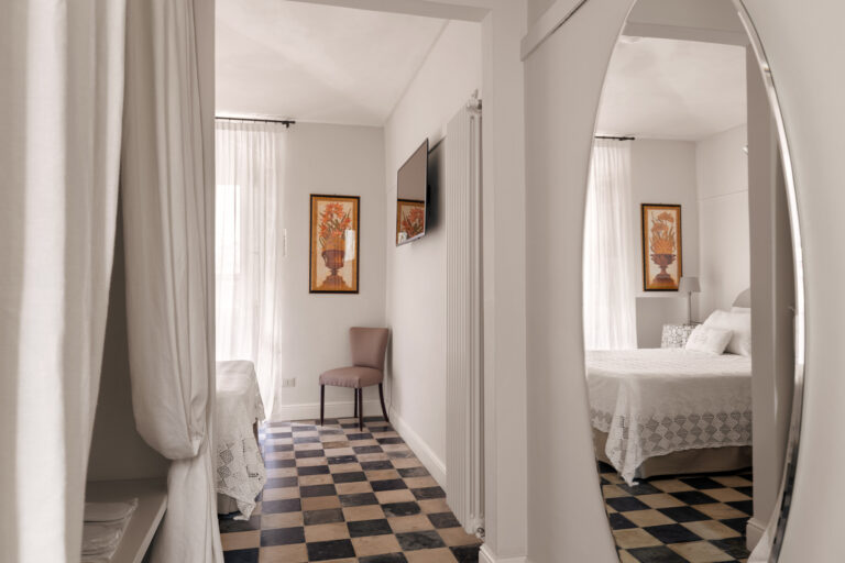 San Carlo Suites Noto - Deluxe Room "Mascheroni"